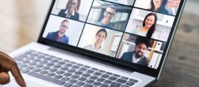 Webinaire sur la CSRD et la Loi Omnibus organisé par Moore France